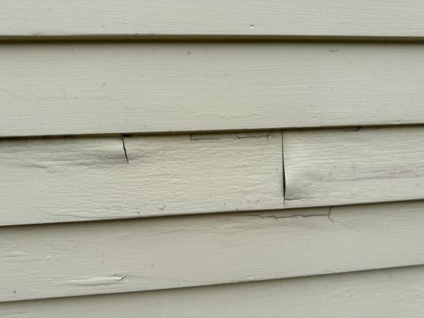 How To Choose The Right Materials for Your Siding Installation in 'Apollo, PA